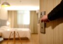24 Tips to prevent robberies in hotel rooms